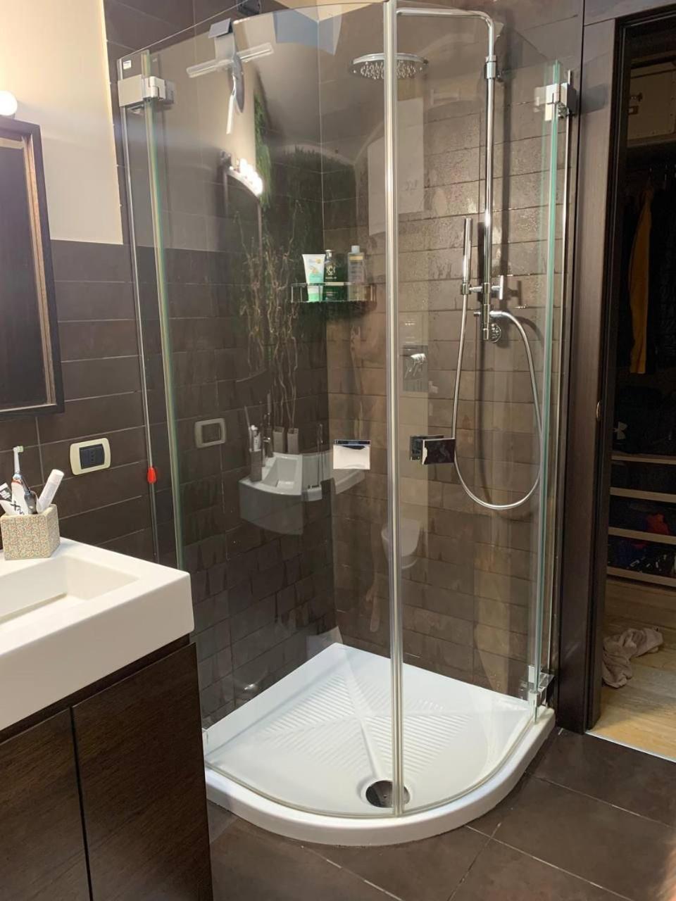 Residenza Taliedo, In Casa Privata, Abitata, Solo Camera Doppia E Bagno Personale มิลาน ภายนอก รูปภาพ
